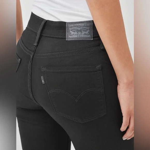 New Levi’s 315 Shaping bootcut Black mid rise Size 25 - Picture 10 of 11